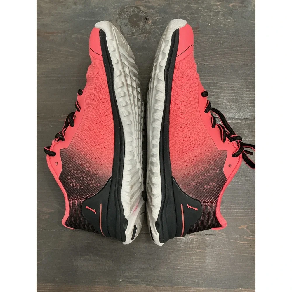 Born Primitive Savage 1 Women's Training Shoes Coral Fade Size 6.5
